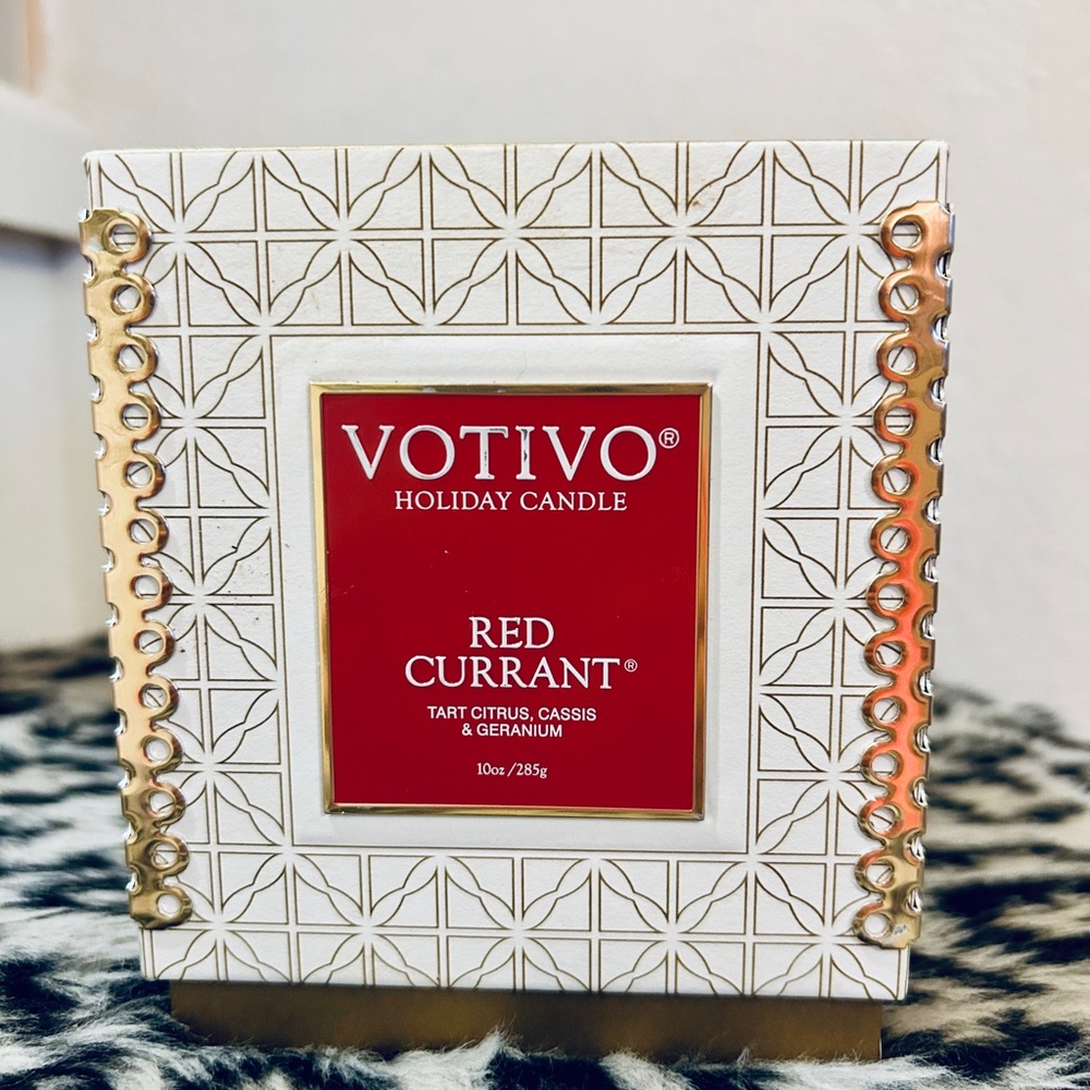 Vovito Holiday Candle Red Currant